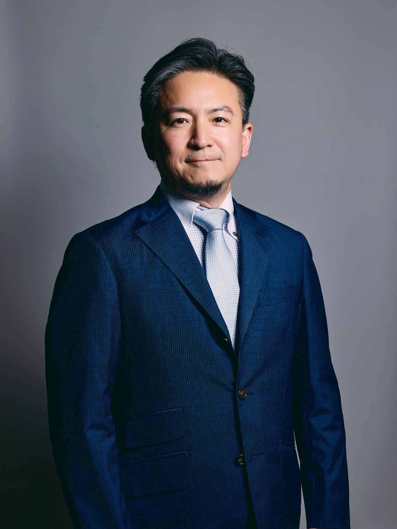 代表取締役　八子 知礼